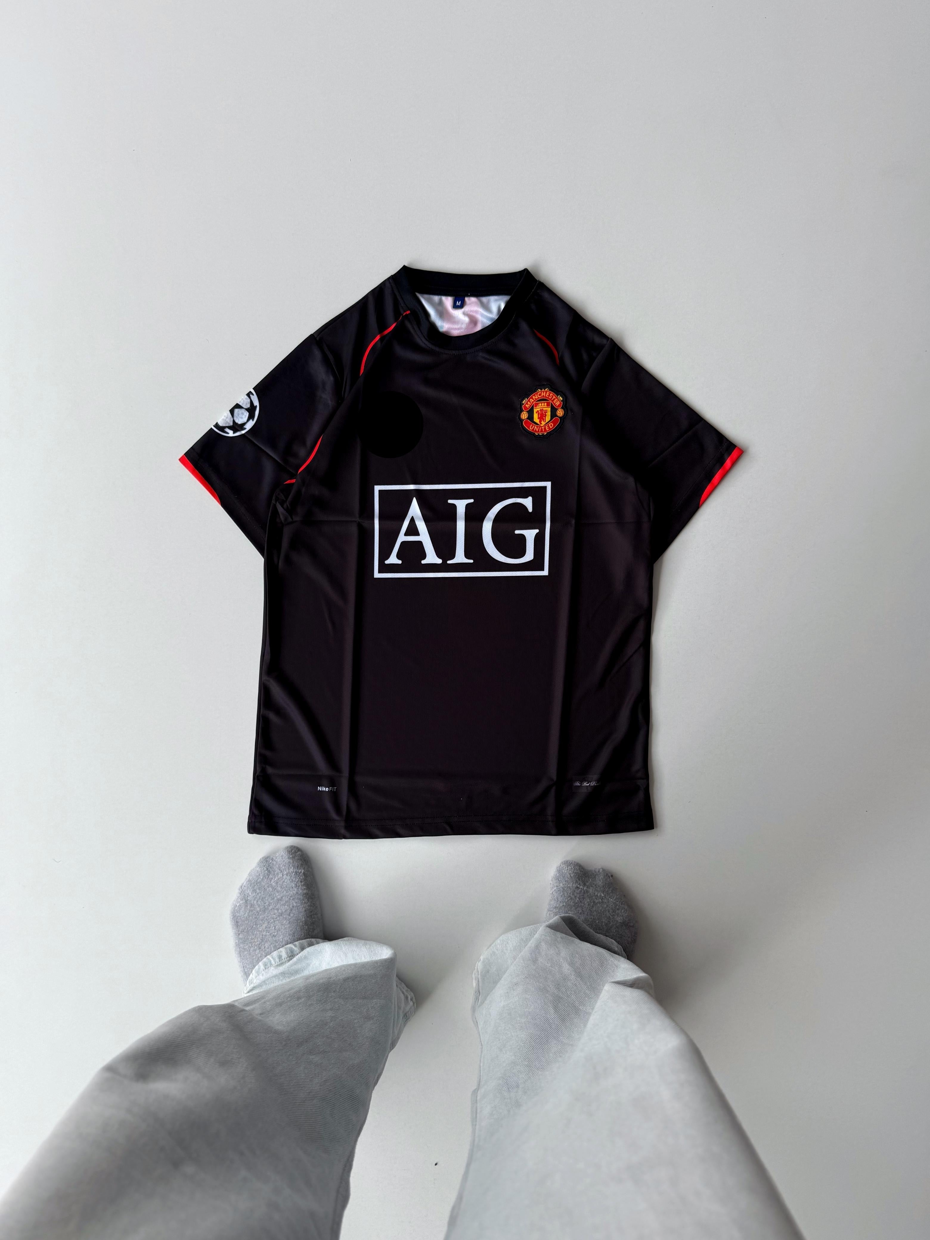 Ronaldo Manchester United half sleeves retro