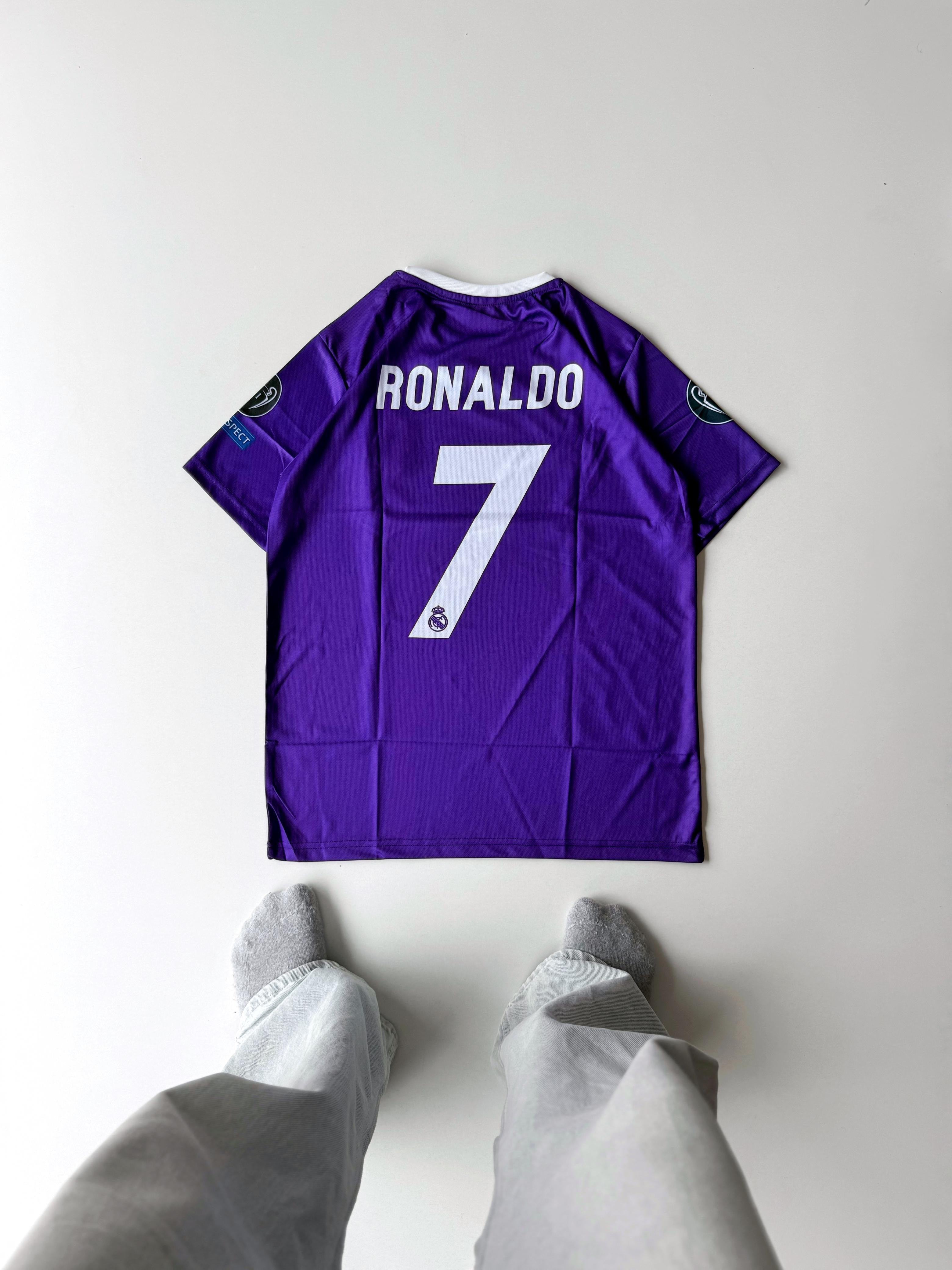 Real madrid 2017-18 Away Ronaldo half sleeves retro